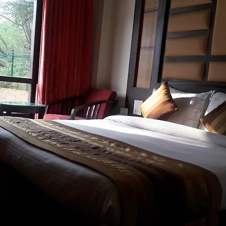 Hotel Southgate Shimla Eksteriør bilde