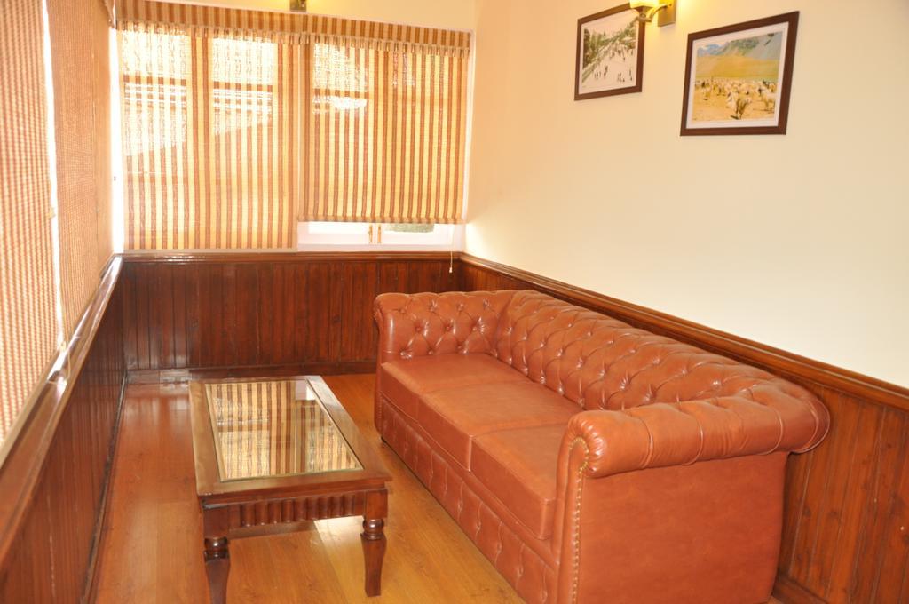 Hotel Southgate Shimla Eksteriør bilde