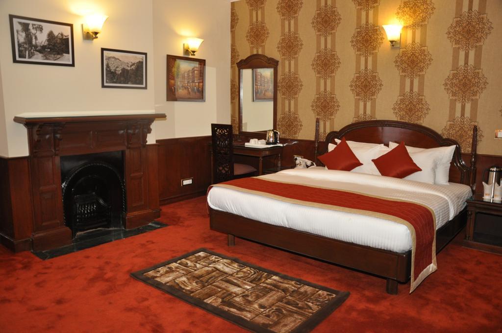 Hotel Southgate Shimla Rom bilde