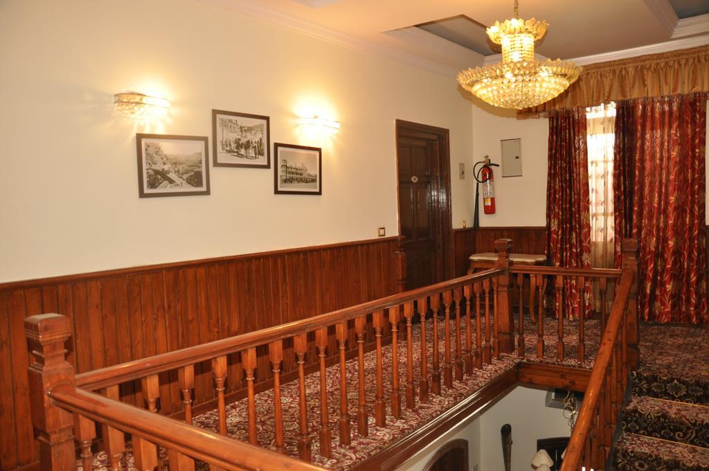 Hotel Southgate Shimla Eksteriør bilde